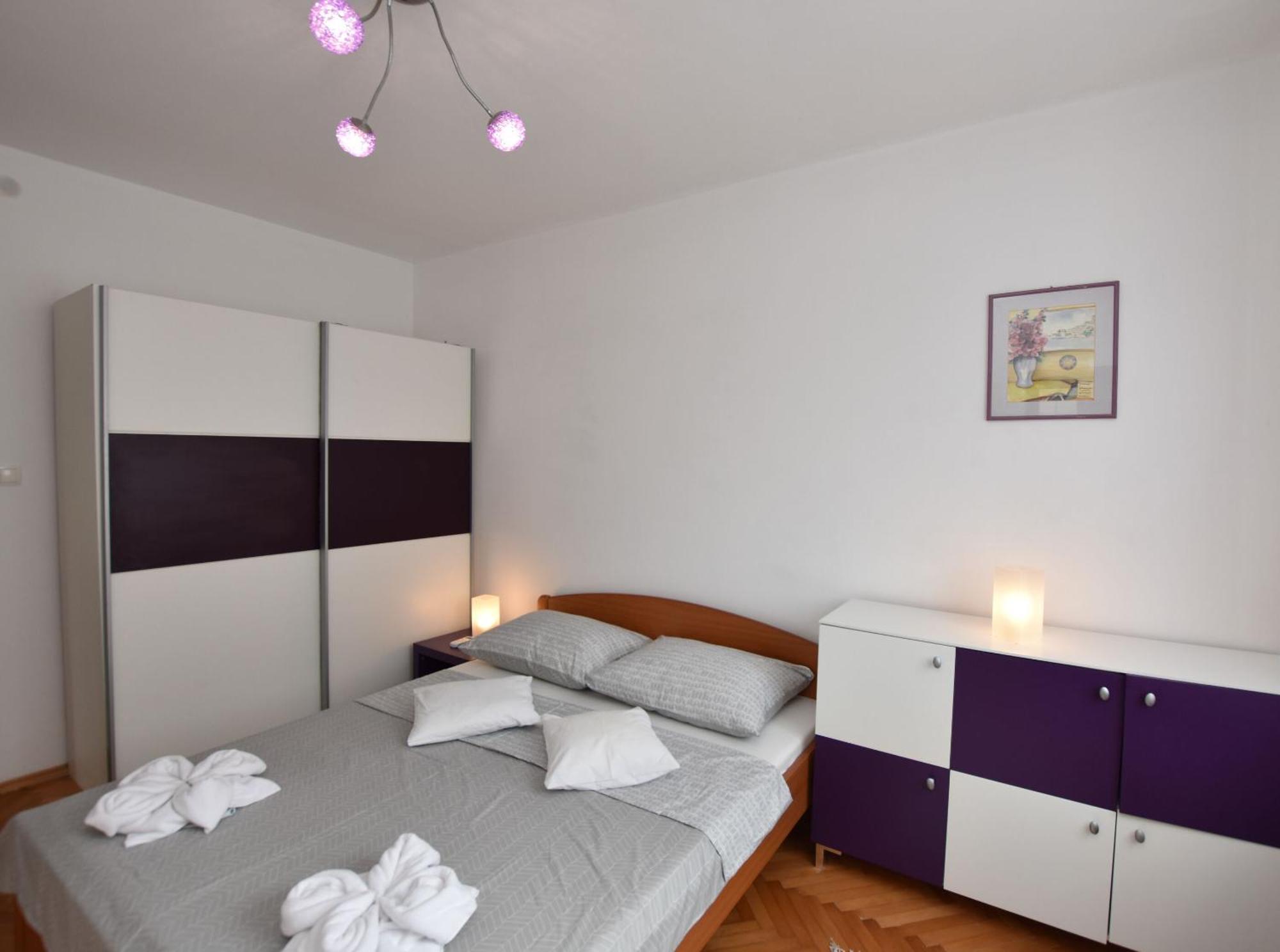 Apartments Dragica Примоштен Экстерьер фото